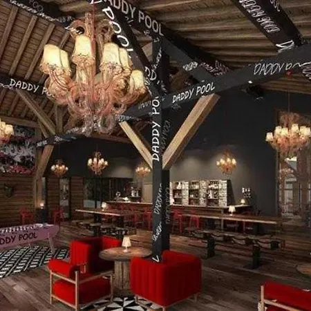 Exclusive Terrace, Parking And Pool Appartement