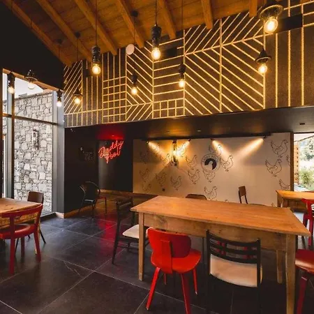 Exclusive Terrace, Parking And Pool Appartement *