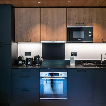 Exclusive Terrace, Parking And Pool