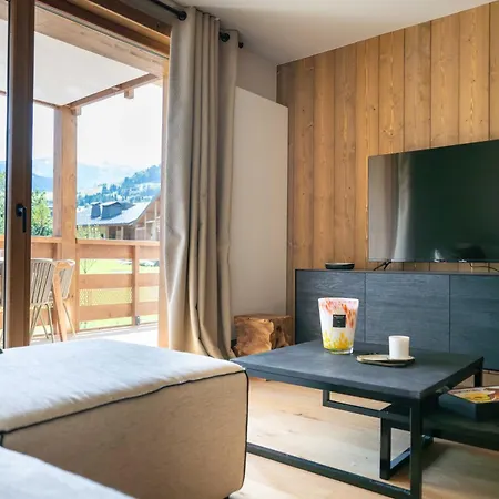 Exclusive Terrace, Parking And Pool Appartement *