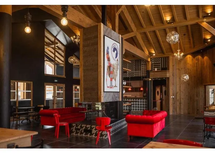 Exclusive Terrace, Parking And Pool Megève