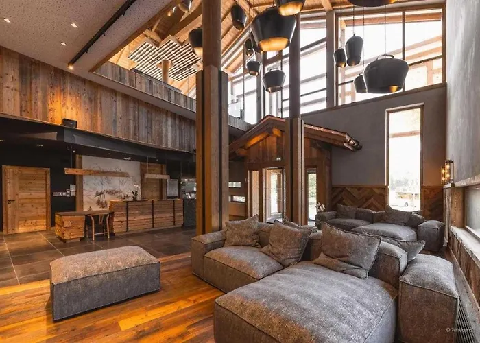 Exclusive Terrace, Parking And Pool * Megève