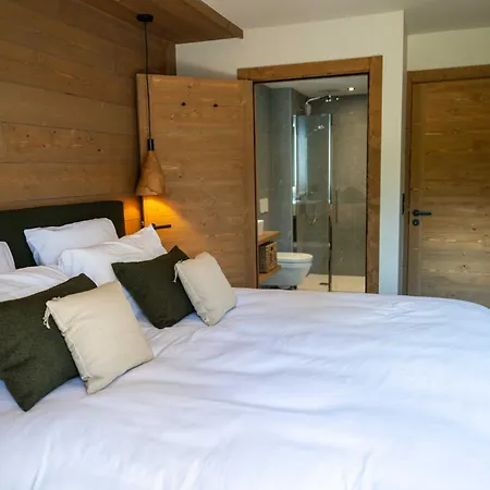 Exclusive Terrace, Parking And Pool Apartment *