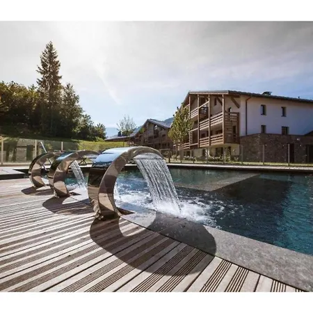 Exclusive Terrace, Parking And Pool *