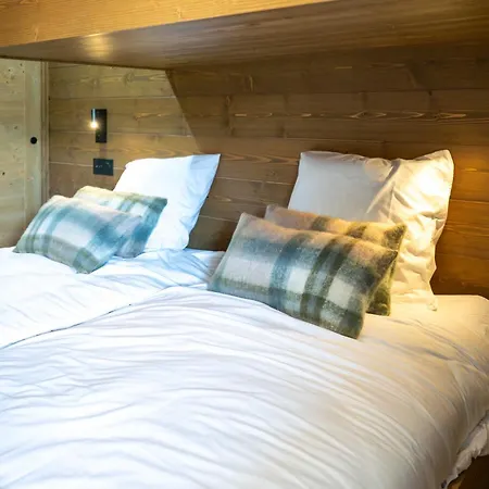 Exclusive Terrace, Parking And Pool * Megève