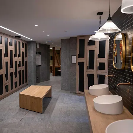 Exclusive Terrace, Parking And Pool Apartmán *