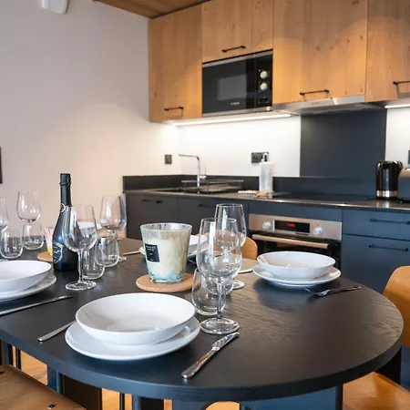 Exclusive Terrace, Parking And Pool Megève