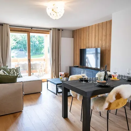 Exclusive Terrace, Parking And Pool