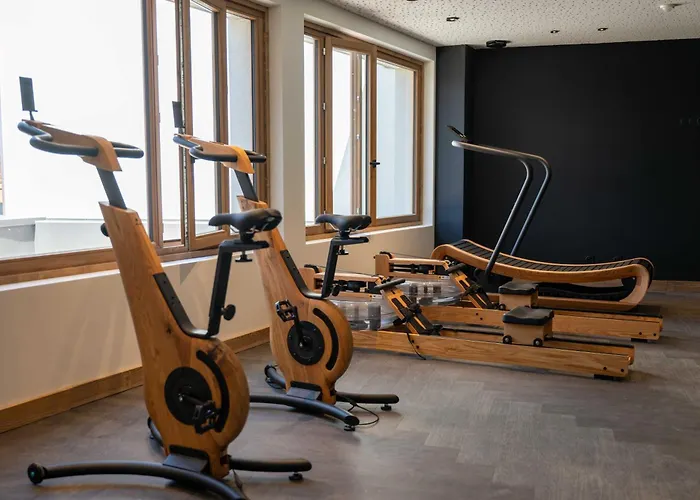 Exclusive Terrace, Parking And Pool * موجوف