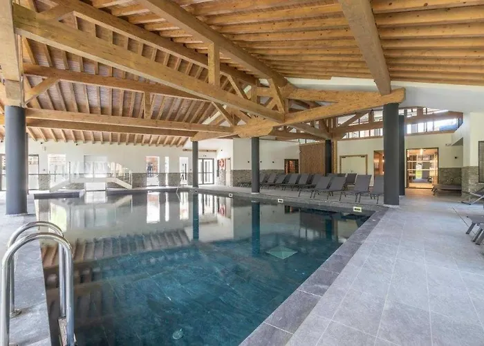 Exclusive Terrace, Parking And Pool *