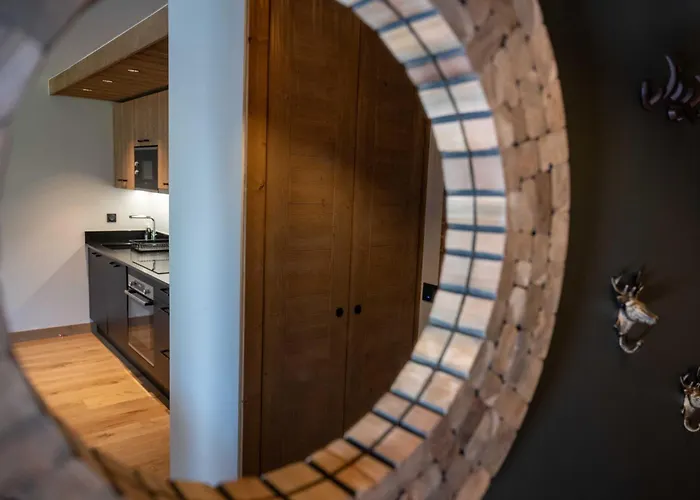 Exclusive Terrace, Parking And Pool *