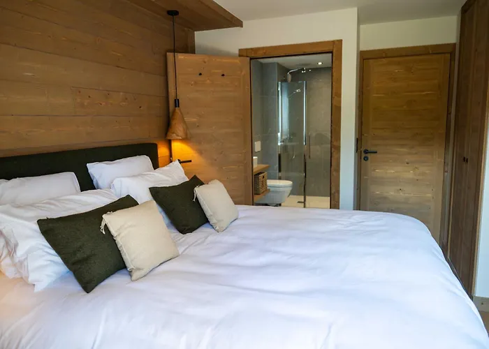 Exclusive Terrace, Parking And Pool *